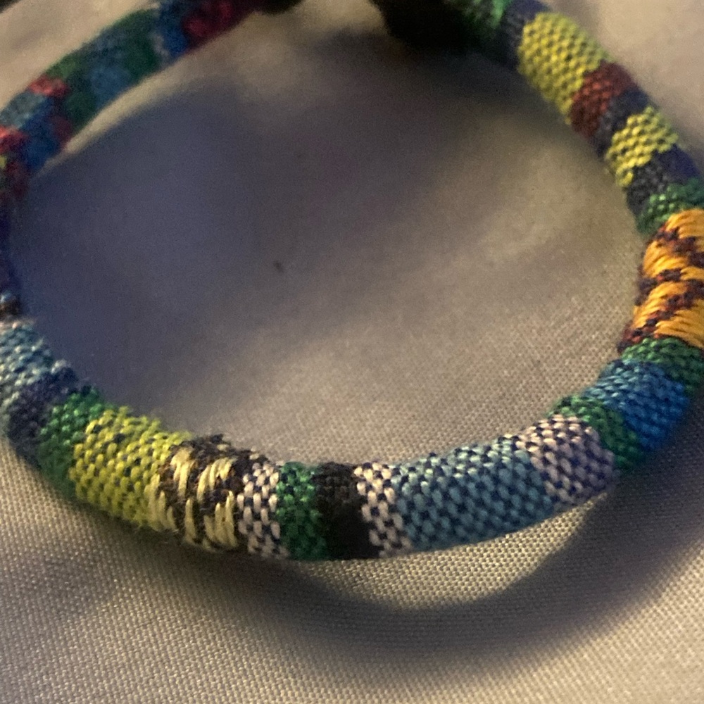 Colorful Woven Bracelet - Picture 2 of 3